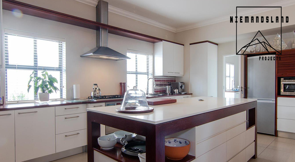 Niemandsland Projects- Cadan cupboards -Interior finish