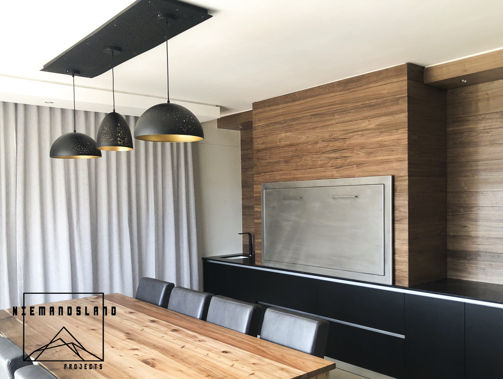 Cadding - Niemandsland and cadan cupboards